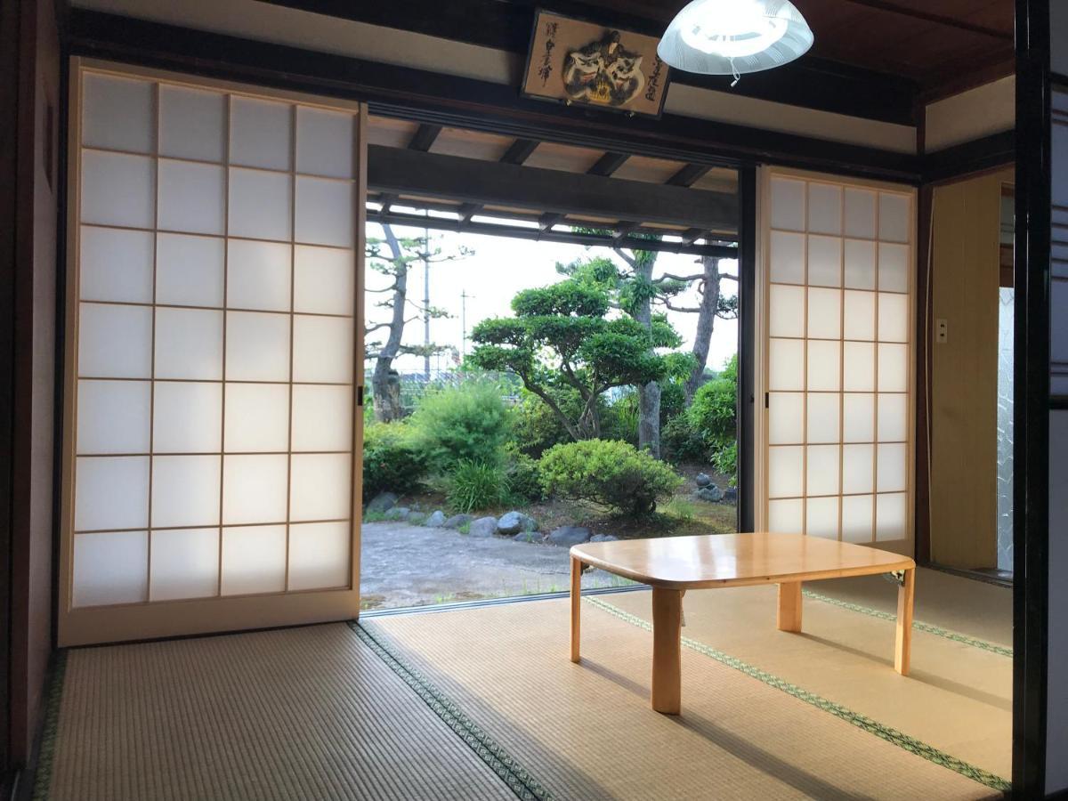 Bed and Breakfast Relaxing House De Akemi Imizu Exterior foto